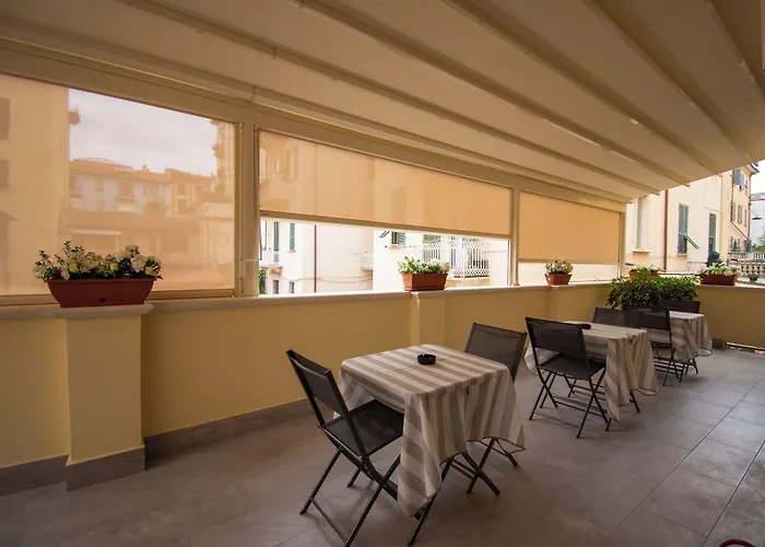Affittacamere E Appartamenti - Rent Rooms And Apartments Le Camere Nel Corso - Adults Only
